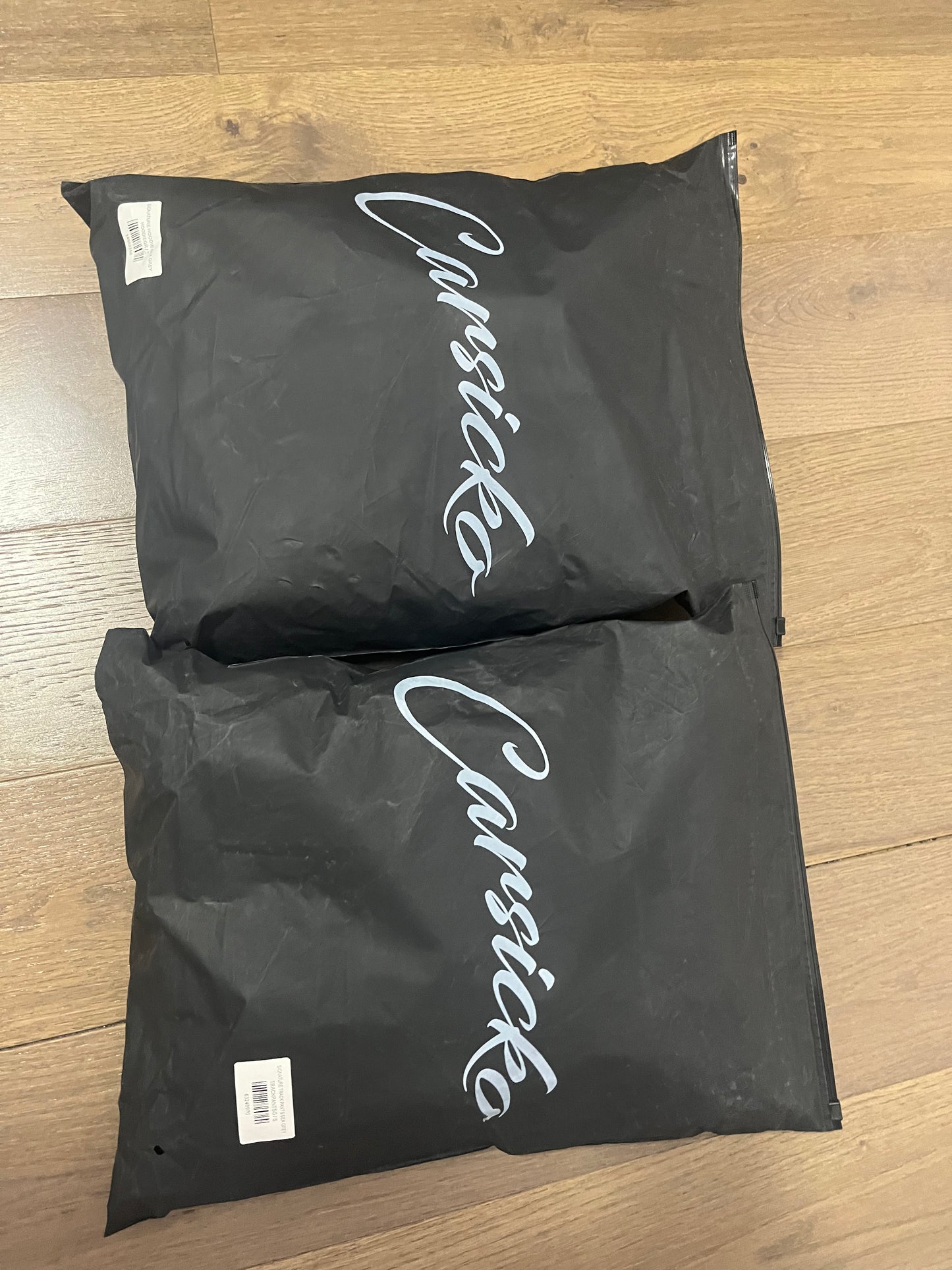Carsicko Signature heart Black tracksuit