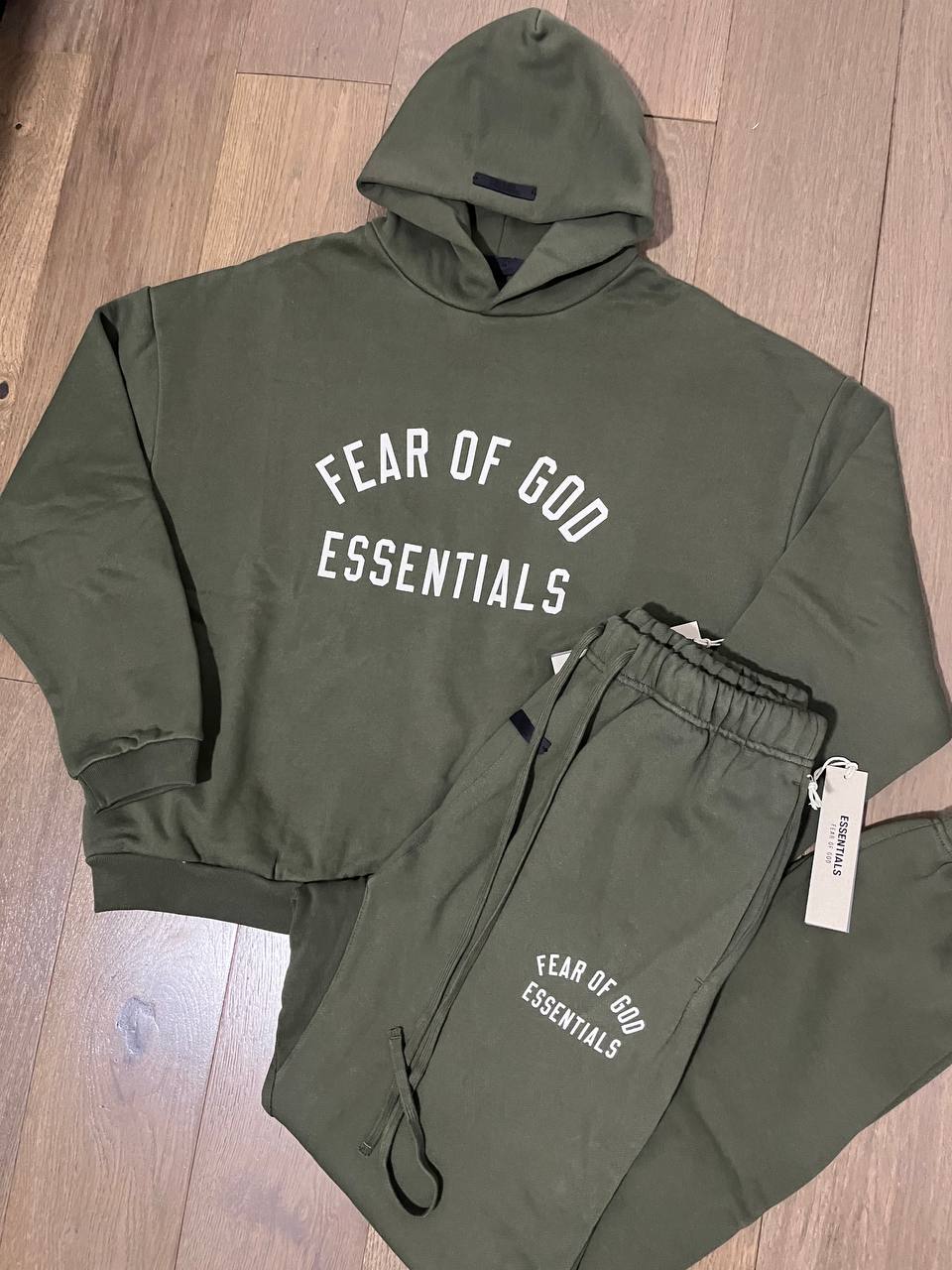 FOG Essential FW24 Military Green