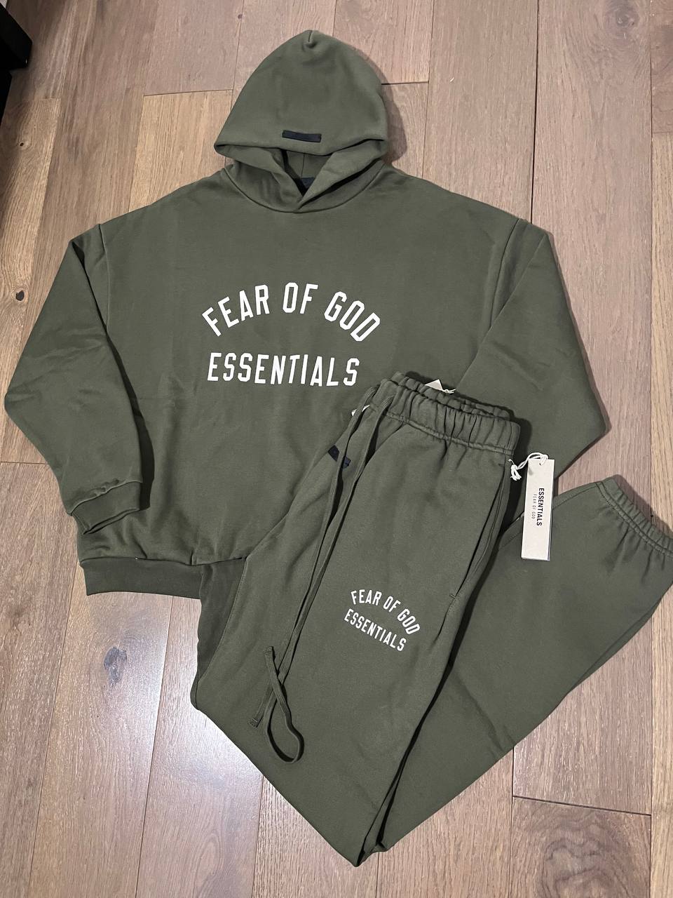FOG Essential FW24 Military Green