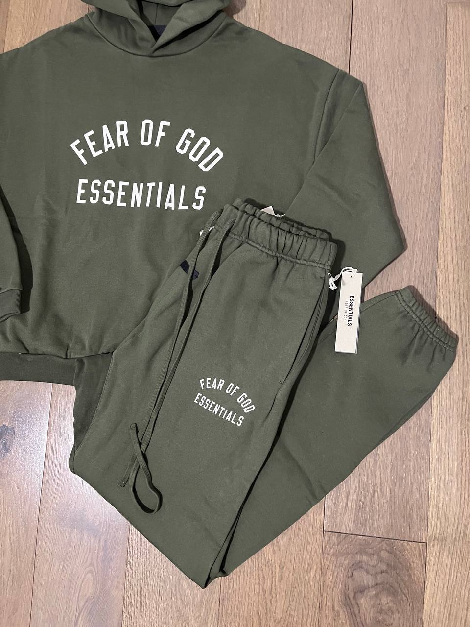 FOG Essential FW24 Military Green