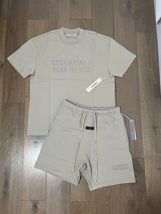 FOG Essential SS23 'Smoke Grey' T-shirt & short set