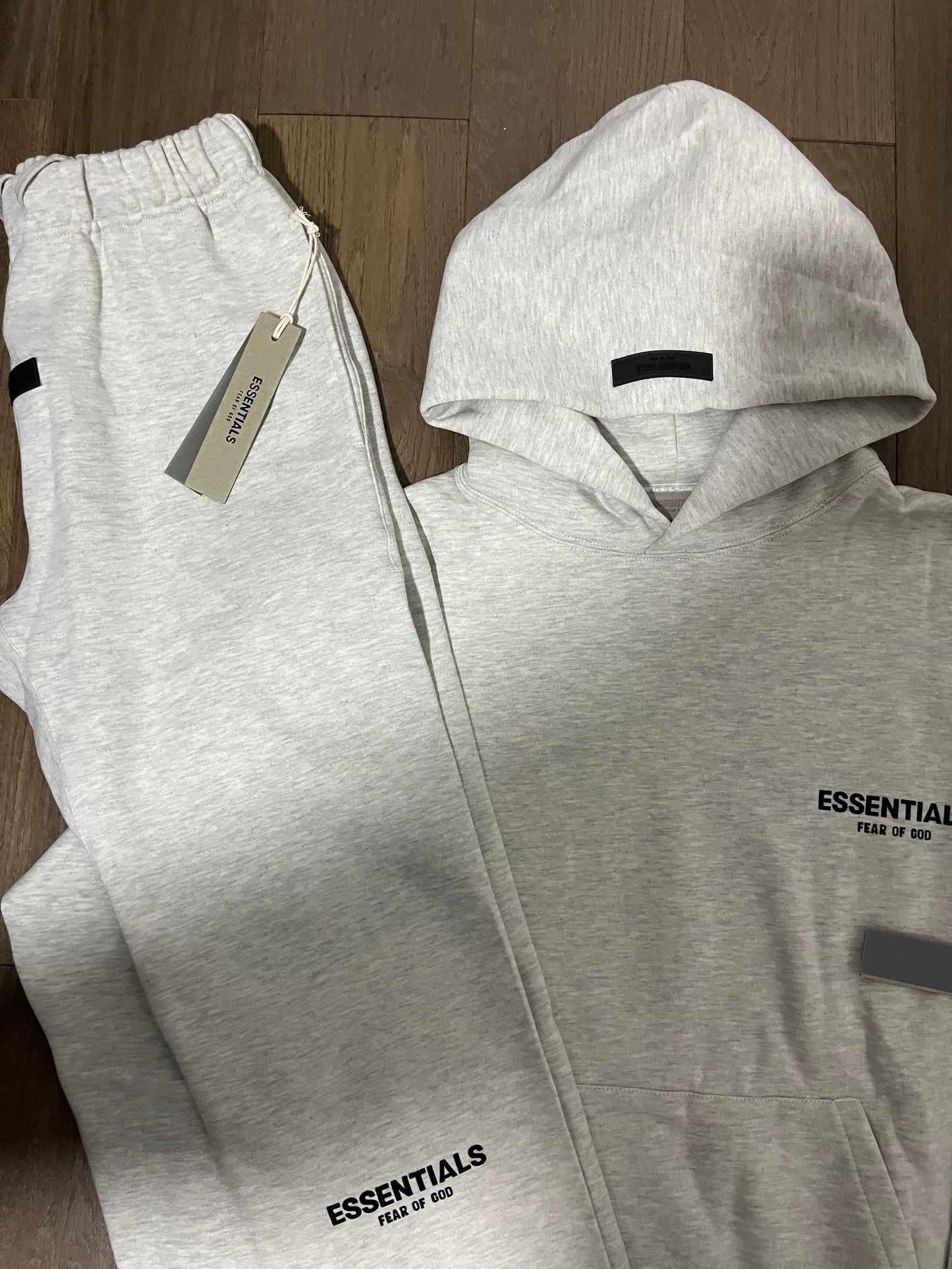 FOG Essentials SS22 Light oatmeal tracksuit