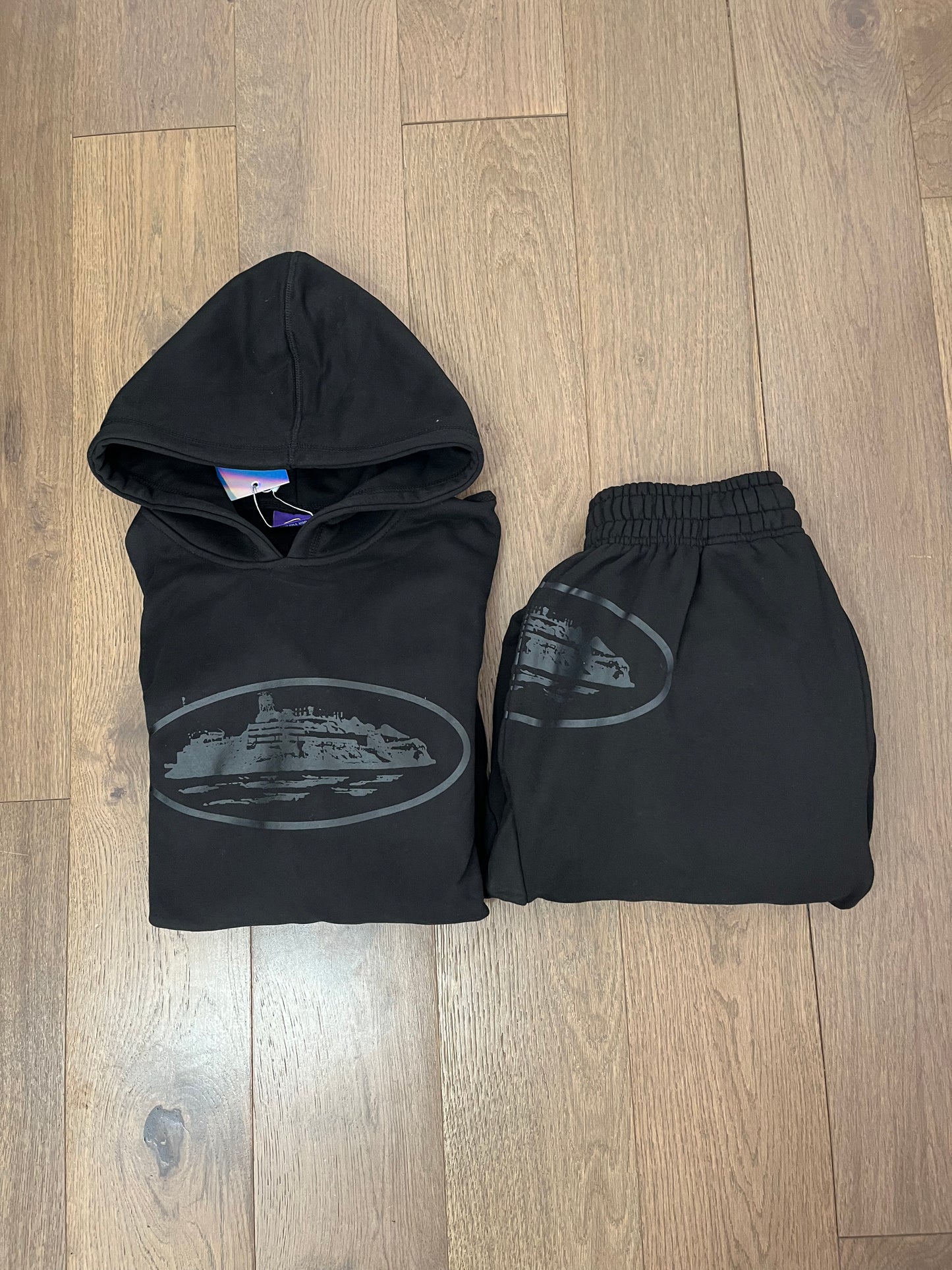 Corteiz crtz rtw Alcatraz triple black tracksuit