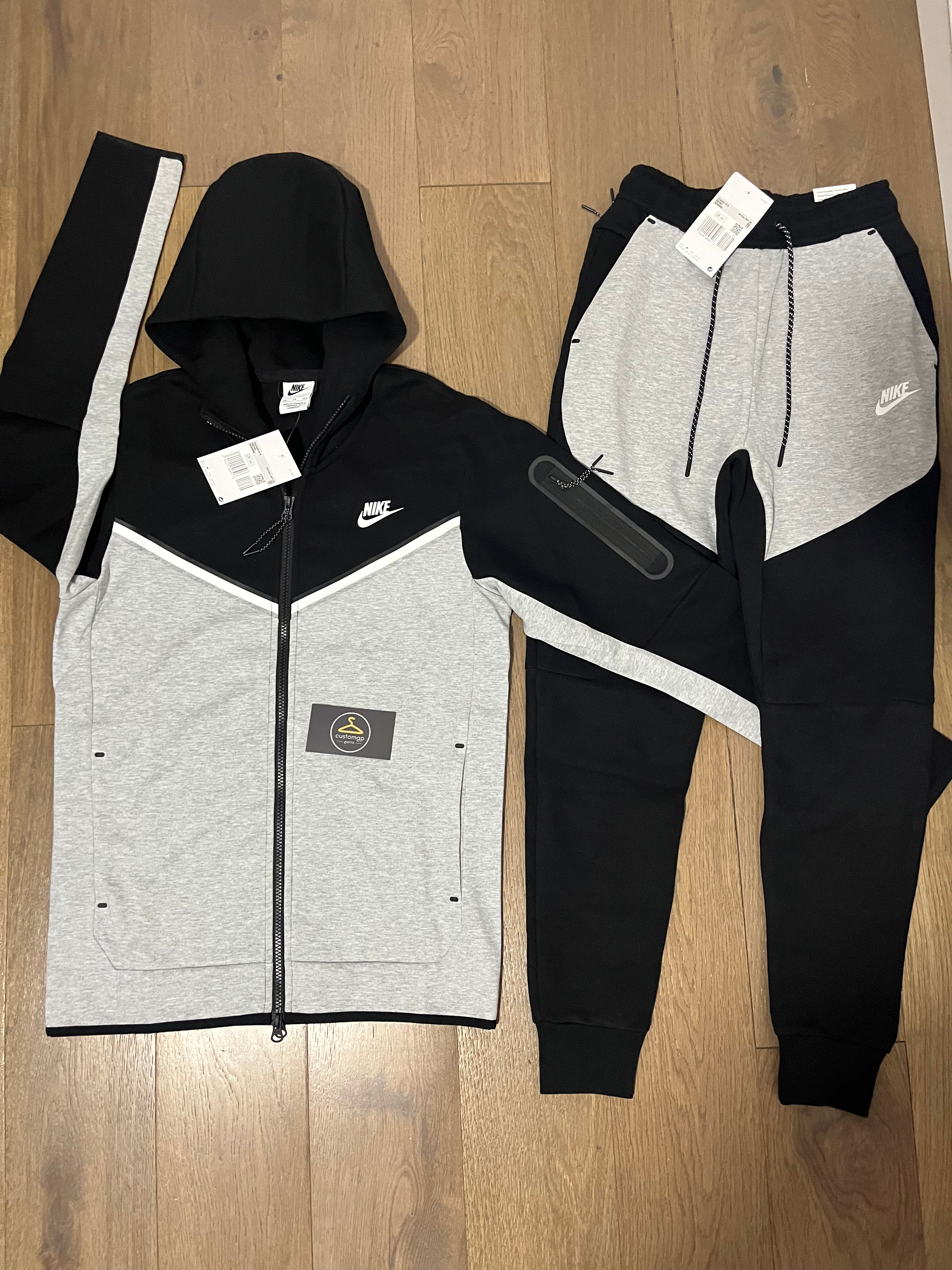 New season tech fleece tracksuit black Grey – Garmzplug